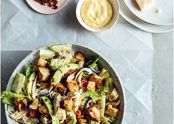 GRILLED ROMAINE CHICKEN CAESAR WITH AVOCADO