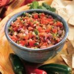 Fresh Salsa Caliente: Vibrant Tomato & Onion Blend