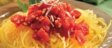 Enjoy Spaghetti Squash with Flavorful Pomodoro Sauce in 2025