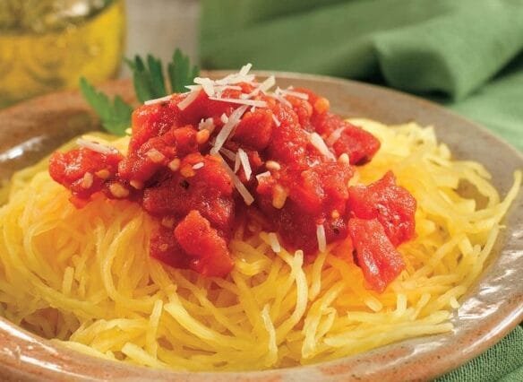 Enjoy Spaghetti Squash with Flavorful Pomodoro Sauce in 2025