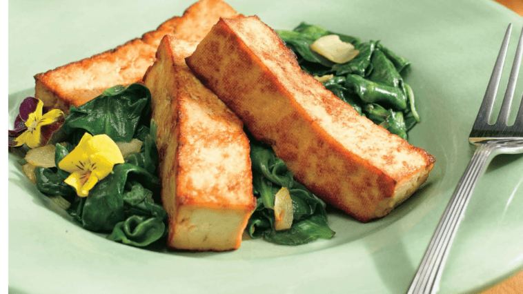 Tasty Baked Tofu & Sautéed Spinach: easy recipe for dinner